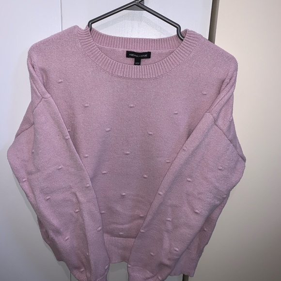 Kendall & Kylie Sweater - Picture 2 of 3